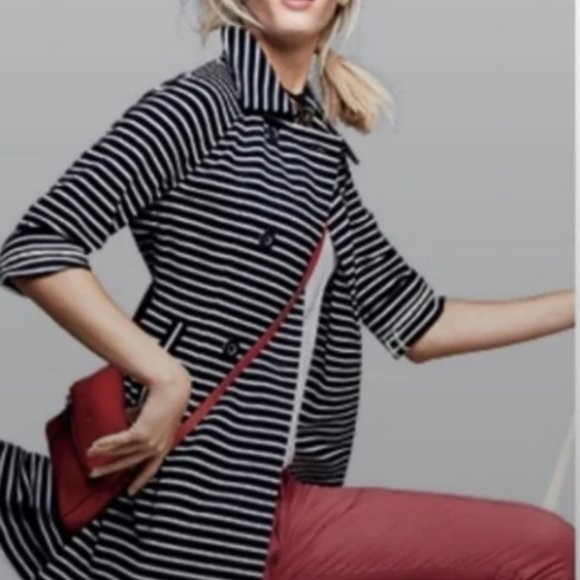 Size XS: CAbi Maritime Trench Coat Style 5151 - Picture 2 of 4